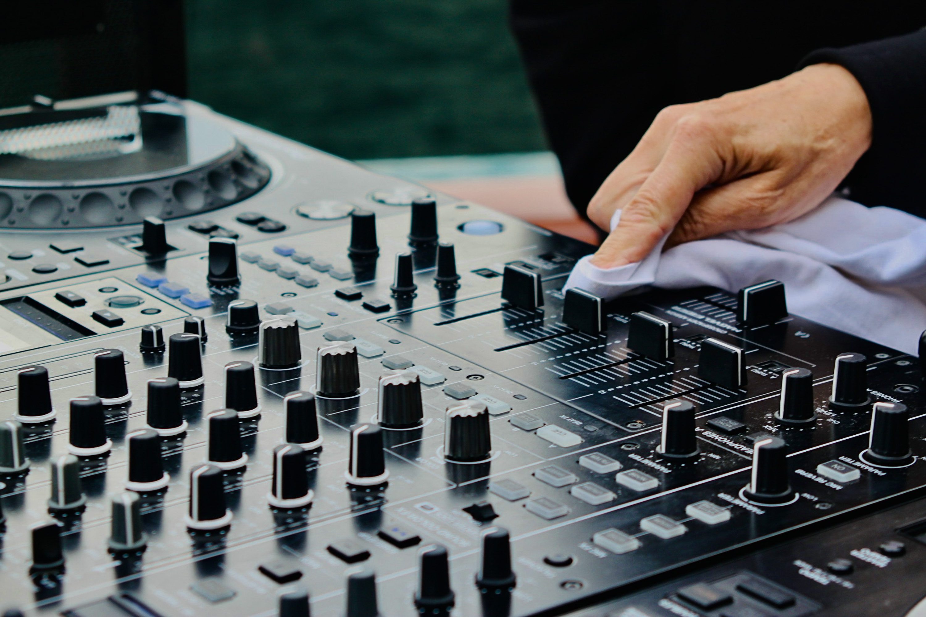 Cosmic Production delivery coverage across Croatia